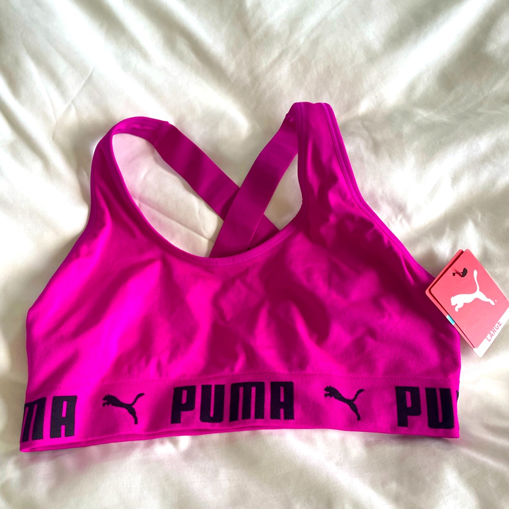 Puma, sports bra, fuchsia color